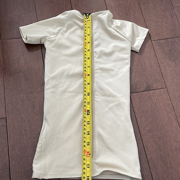 Compression undershirts - Picture 4 of 7